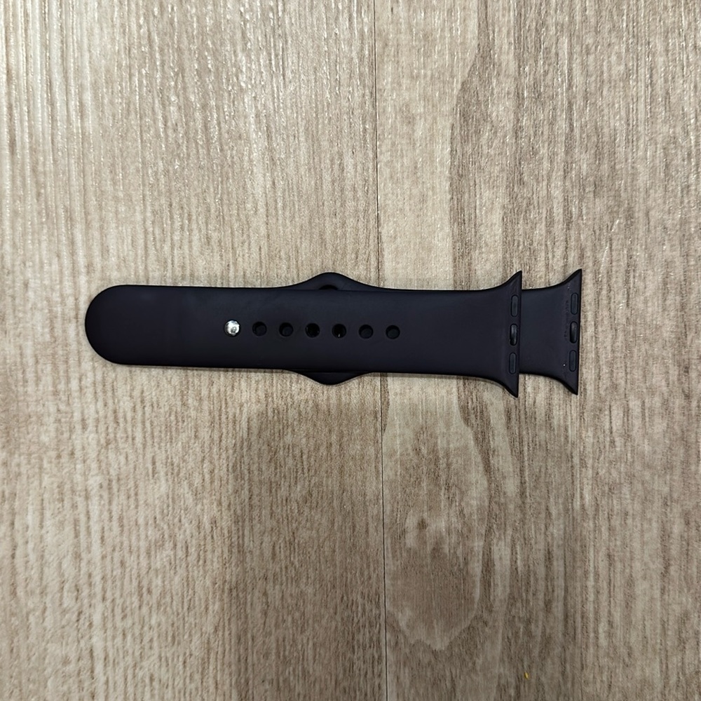 💜 40MM, S/M Apple Watch Sport Loop Band in Elderberry 💜